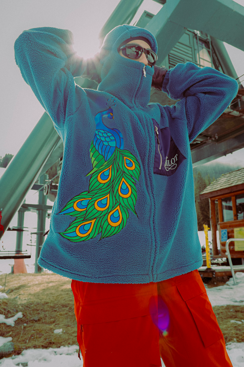 Peacock Sherpa